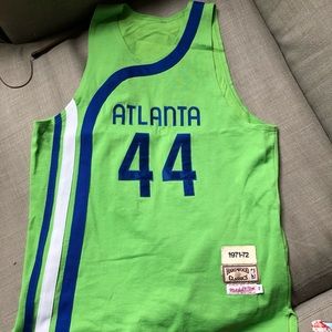 Hardwood classic Mitchell and ness pistol Pete